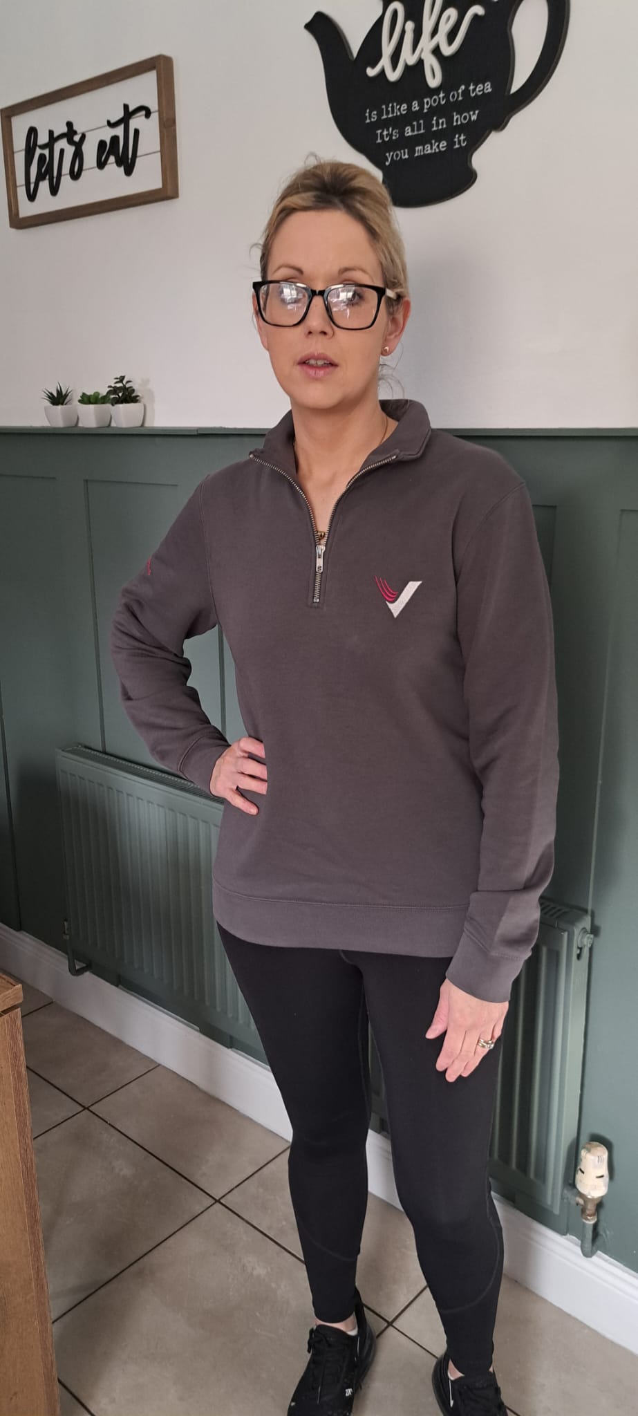 MakingBigBank Vickys ladys zip top